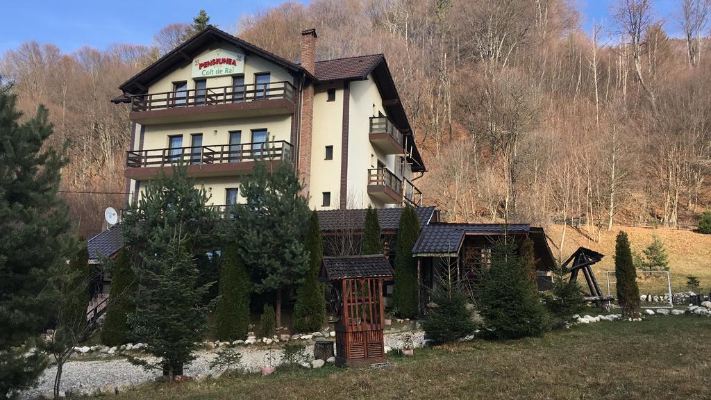 Vila Colt De Rai Hotel Rîşnov Buitenkant foto